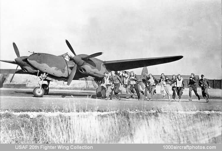 Lockheed 422-81-20 P-38H Lightning