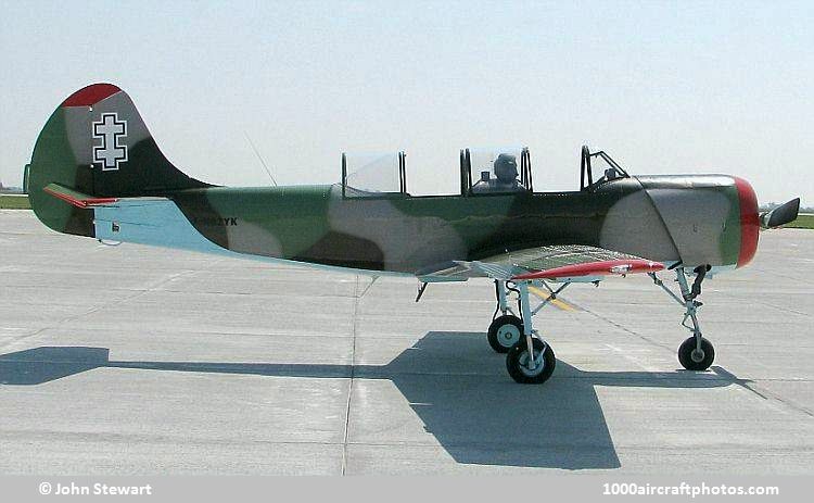 Yakovlev Yak-52