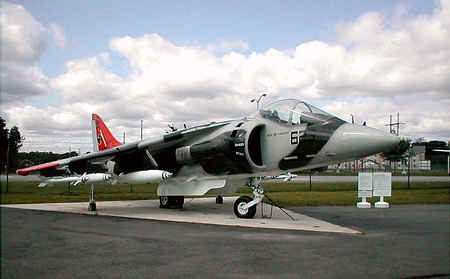 McDonnell Douglas AV-8B Harrier II