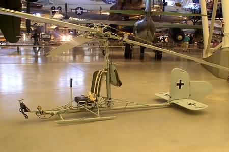 Focke-Achgelis Fa 330A-1 Bachstelze (Wagtail)