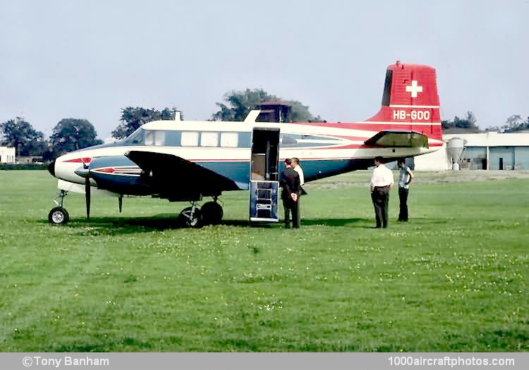 Beech 65 Queen Air