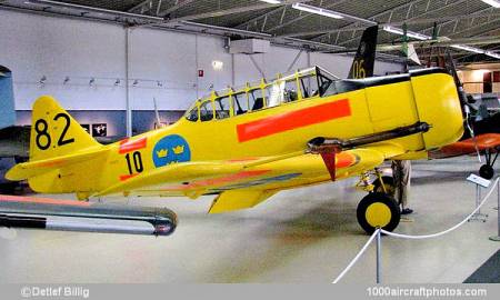 North American NA-66 Sk 16A Harvard Mk.IIB