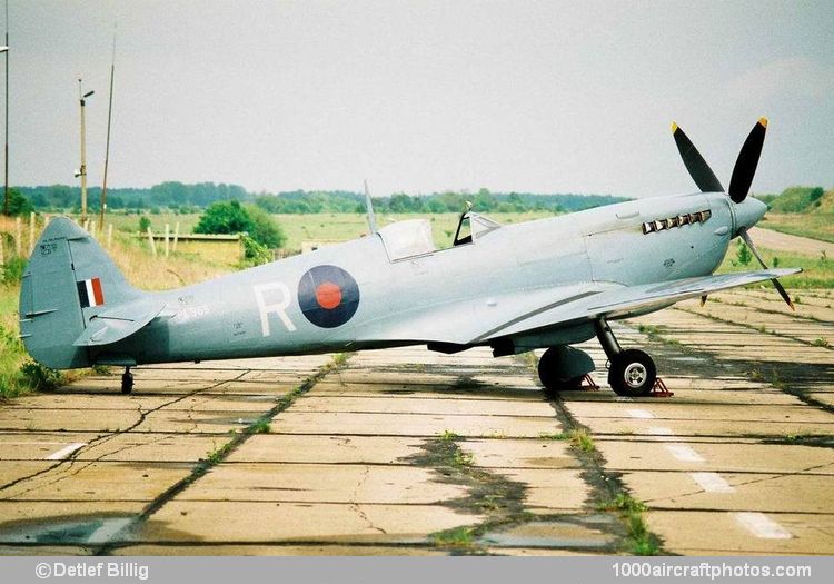 Supermarine 365 Spitfire PR.Mk.XI