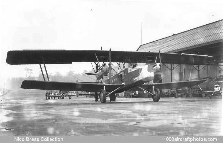 Vickers 163