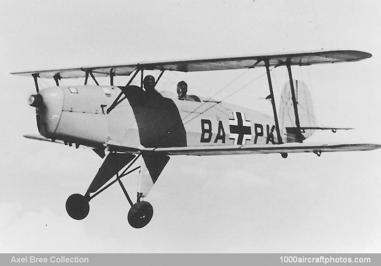 Bücker Bü 131 D-2 Jungmann