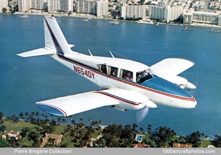 Piper PA-23-250 Aztec D