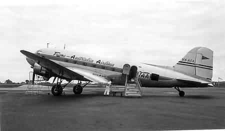 Douglas DC-3C-S1C3G