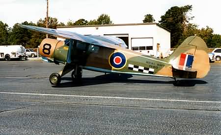 Stinson V-77 AT-19 Reliant