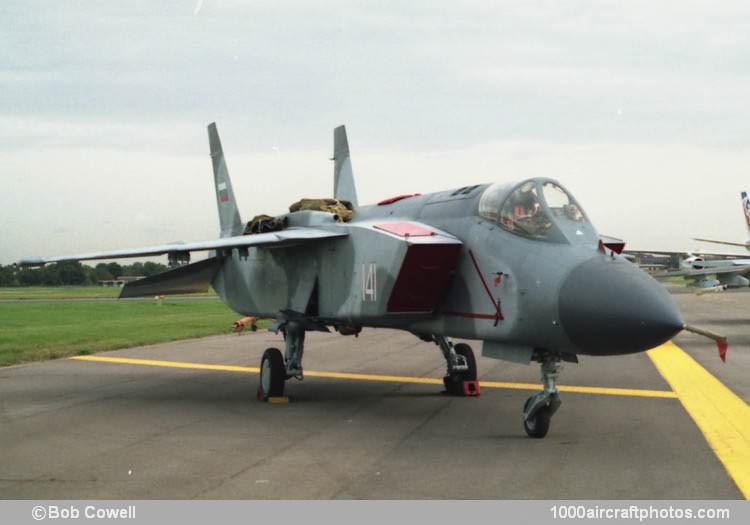 Yakovlev Yak-141