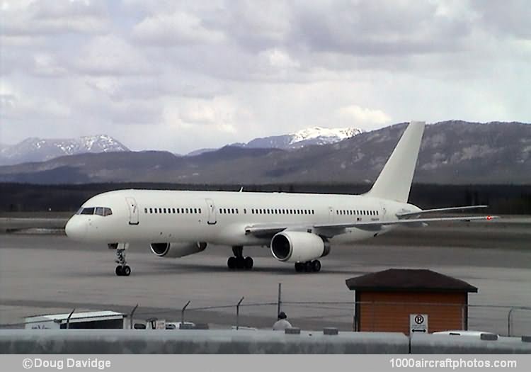 Boeing 757-220ER C-32B