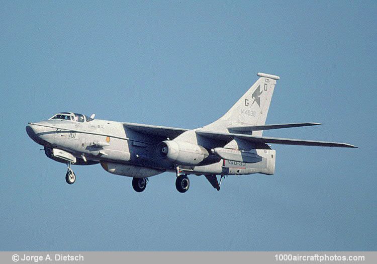 Douglas 593-8 ERA-3B Skywarrior