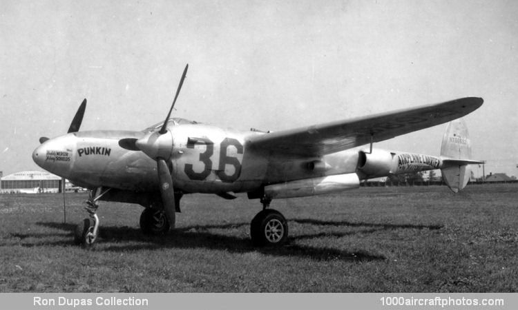 Lockheed 422 P-38L Lightning