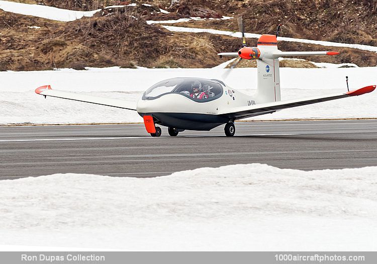 Equator Aircraft P2 Xcursion