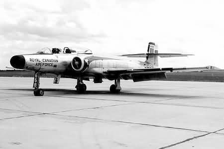 Avro Canada CF-100 Canuck Mk.5