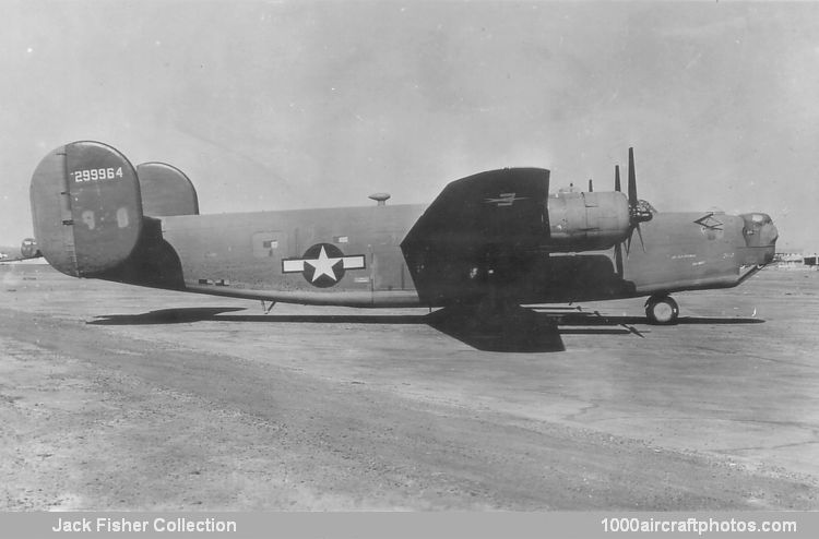 Consolidated 32 B-24J Liberator