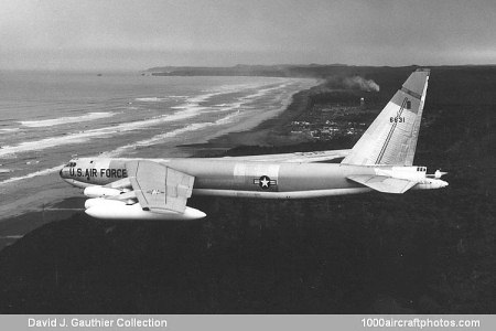 Boeing 464-259 B-52E Stratofortress