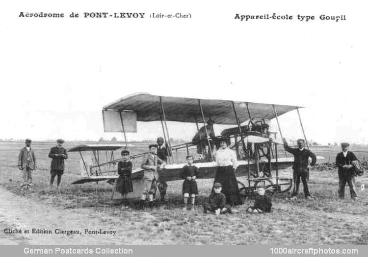 AVIA Tractor Biplane