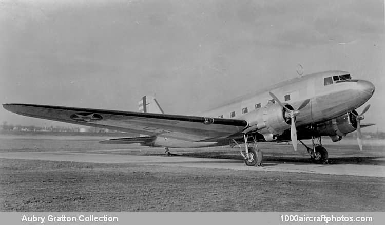 Douglas DC-3-253 C-41