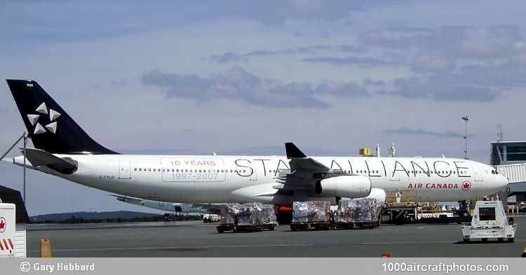 Airbus A340-313X