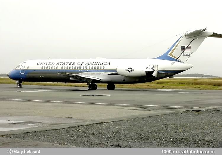 McDonnell Douglas DC-9-32 C-9C