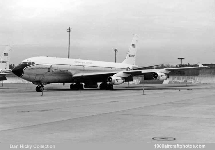 Boeing 717-157 EC-135K