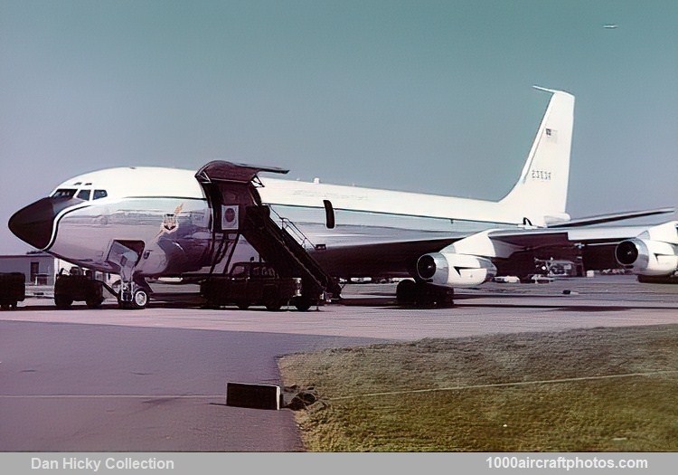 Boeing 717-148 EC-135K