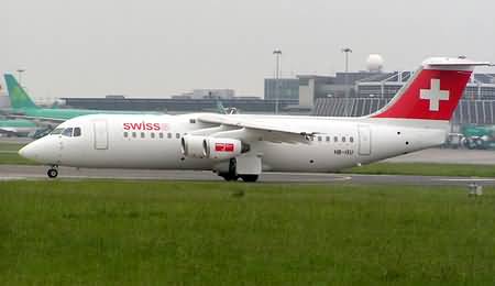 Avro International RJ100