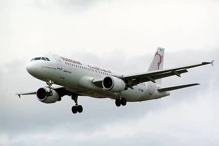 Airbus A320-211