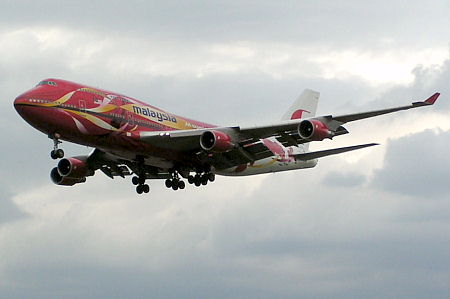 Boeing 747-4H6