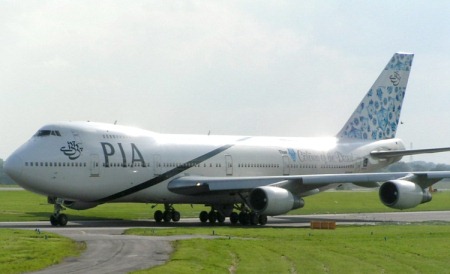 Boeing 747-240M