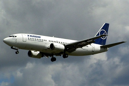 Boeing 737-38J