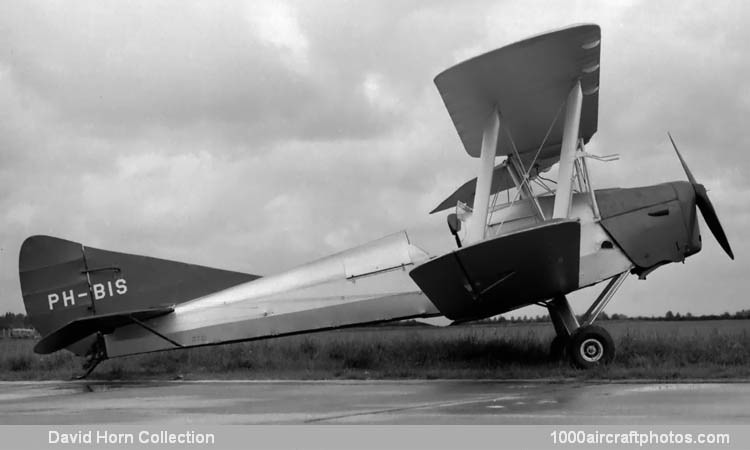 de Havilland D.H.82A Tiger Moth