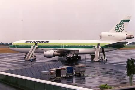 McDonnell Douglas DC-10-30