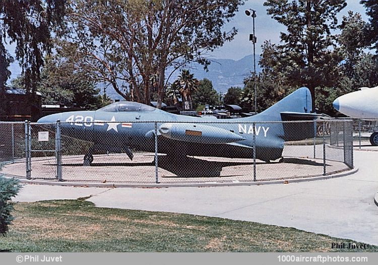 Grumman G-79 F9F-2 Panther