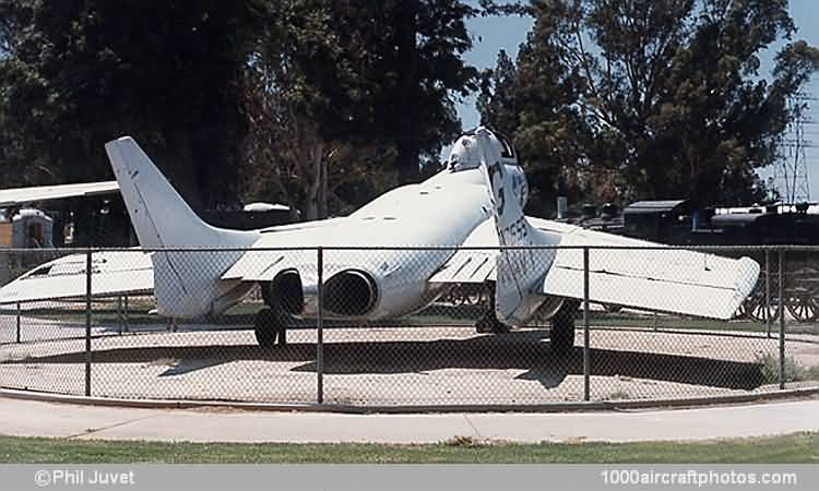 Vought V-366 F7U-3 Cutlass