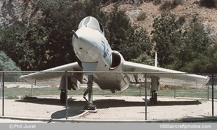 Vought V-366 F7U-3 Cutlass