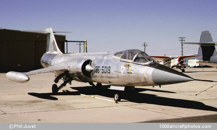 Lockheed 183-92-02 F-104A Starfighter