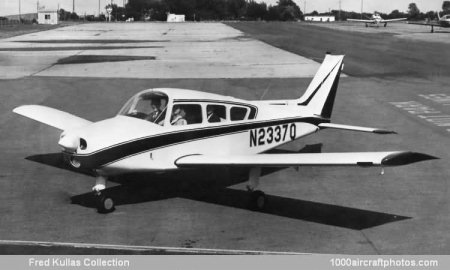 Beech S23 Musketeer II