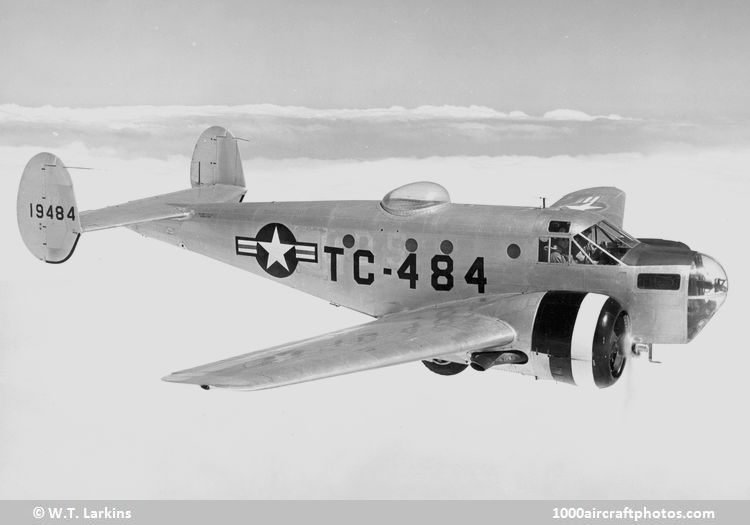 Beech 18 AT-11 Kansan