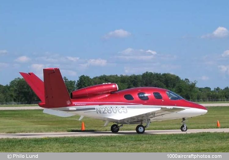 Cirrus SJX The-Jet