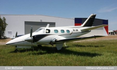 Beech 60 Duke