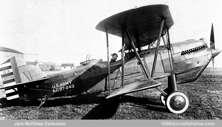 Curtiss 44 A-3 Falcon