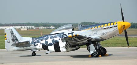 North American NA-122 P-51D Mustang