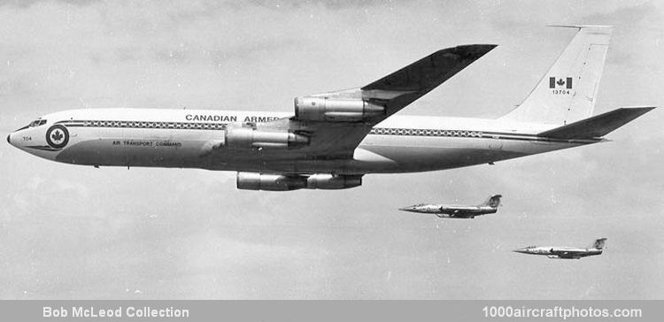 Boeing 707-347C CC-137 & Canadair CL-90 CF-104 Starfighter
