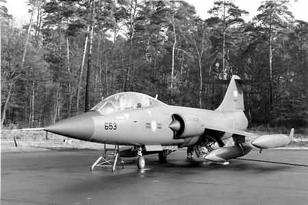 Lockheed 583-04-15 CF-104D Starfighter Mk.2