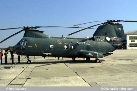 Boeing Vertol 107 CH-46D Sea Knight