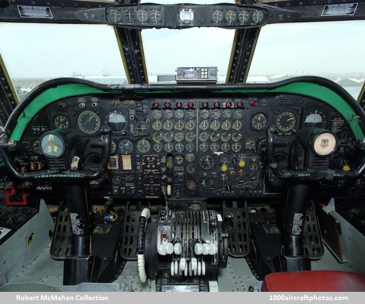 Boeing 464 B-52 Stratofortress