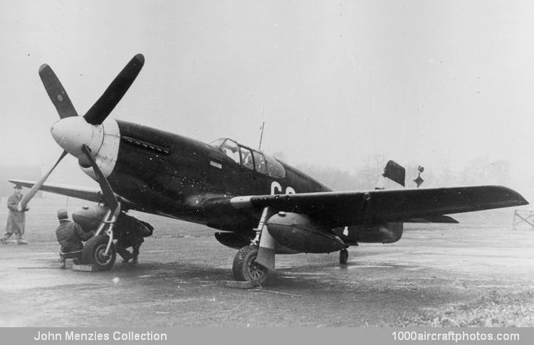 North American NA-104 P-51B Mustang