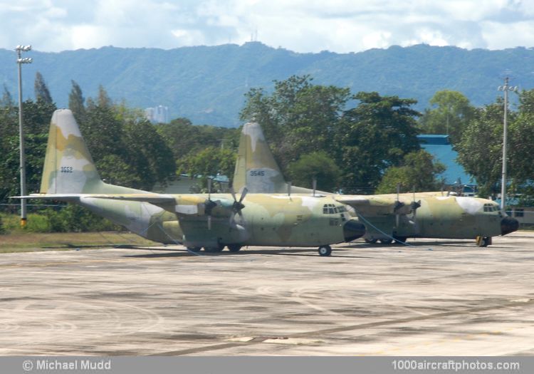 Lockheed 282 C-130B Hercules