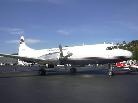 Kelowna Convair 5800